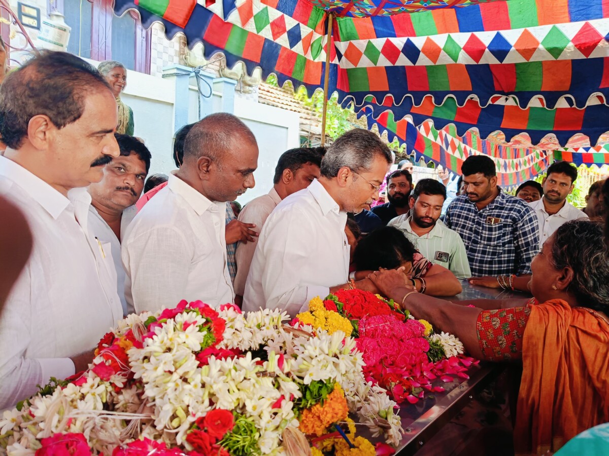 జనసేన వీరమహిళ సామల సుజాత మృతి.