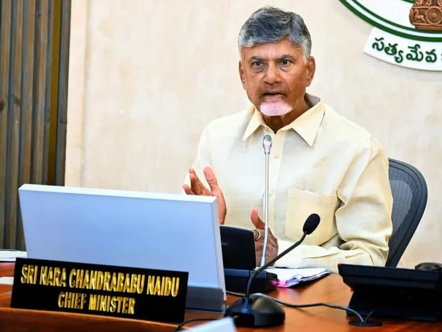 ఆరోగ్య శ్రీ సేవలు బీమా విధానంలోకి!