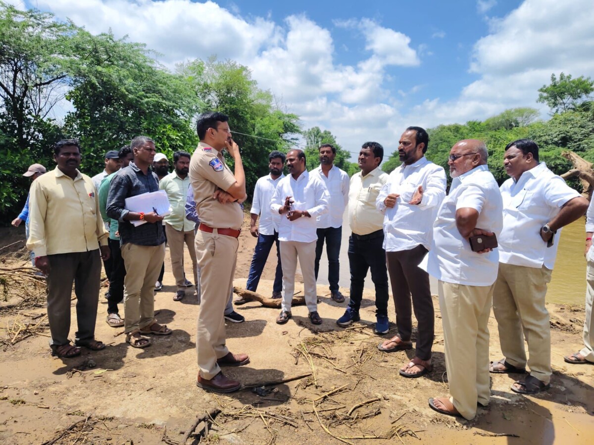 వినాయక చవితి నిమజ్జన ఏర్పాట్లను పరిశీలించిన మున్సిపల్ చైర్మన్