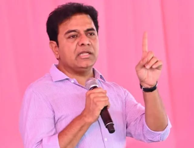 పార్టీ మారిన MLAలు దమ్ముంటే రాజీనామా చేయాలి: KTR