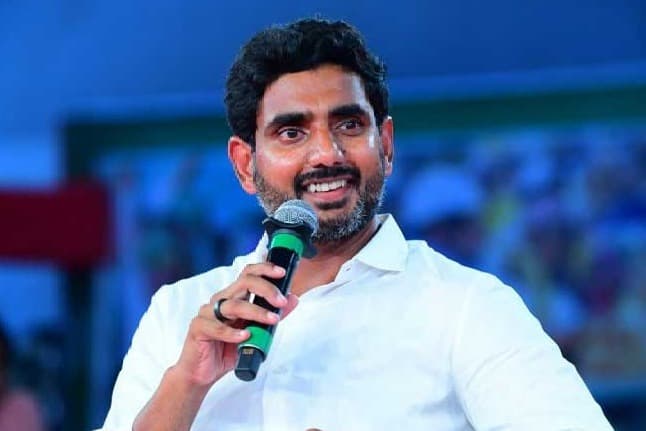 విజయనగరం జిల్లాలో ప్రధానోపాధ్యాయుడు