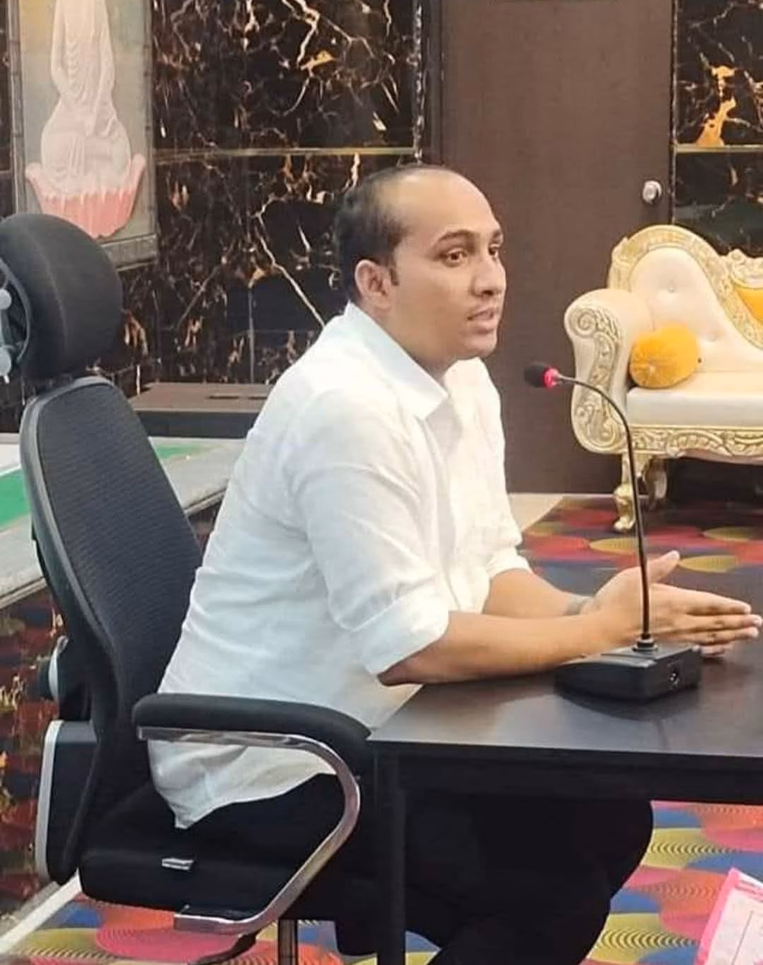 కార్మిక దినోత్సవ శుభాకాంక్షలు డాక్టర్ చింతలపూడి అశోక్ కుమార్*