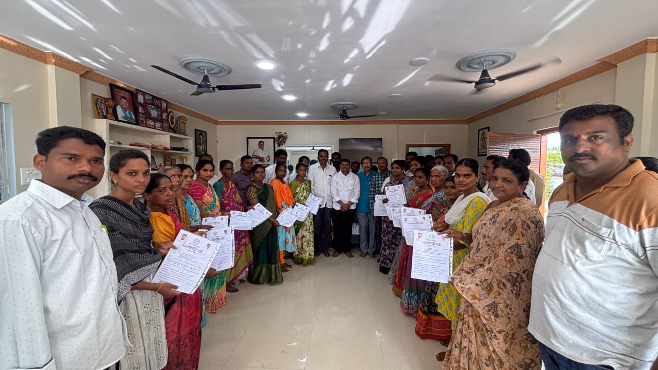 కాంగ్రెస్ ప్రభుత్వంలో సామాన్యులకు సొంతింటి కల నెరవేరబోతుంది ఎమ్మెల్యే జారే