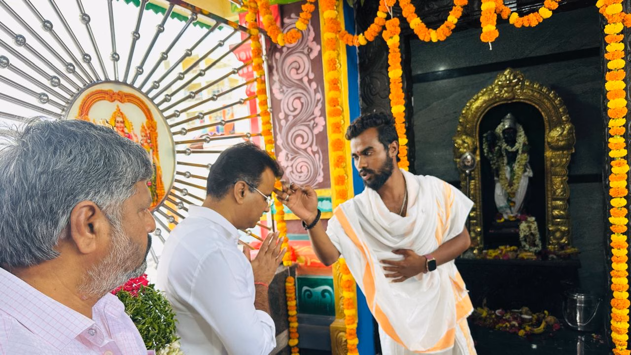 శ్రీ బాల మురుగన్ దేవాలయం వార్షికోత్సవానికి ముఖ్య అతిథిగా ఎమ్మెల్యే